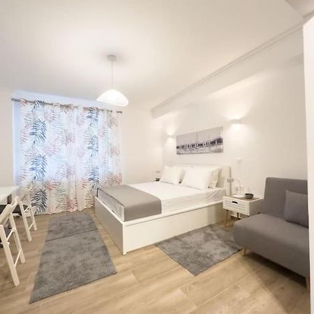Petite Retreat In Kolonaki, Athens /Netflix Leilighet Eksteriør bilde
