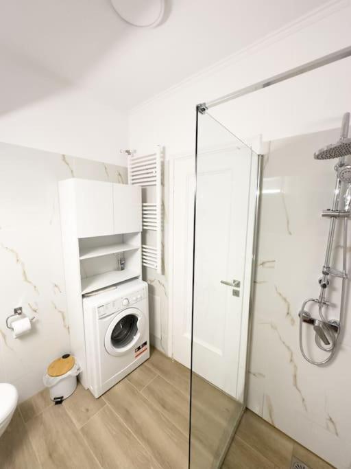 Petite Retreat In Kolonaki, Athens /Netflix Leilighet Eksteriør bilde