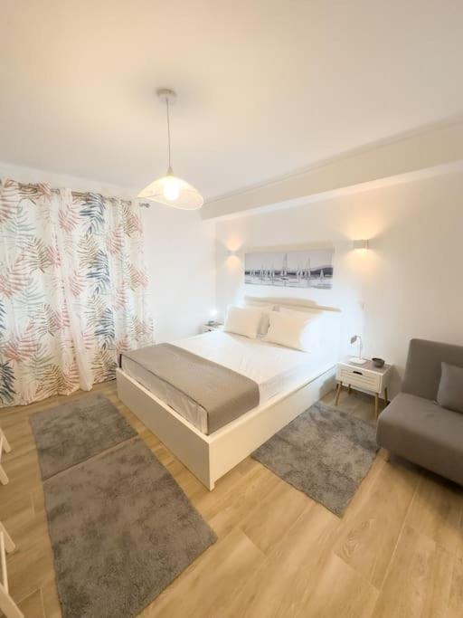 Petite Retreat In Kolonaki, Athens /Netflix Leilighet Eksteriør bilde